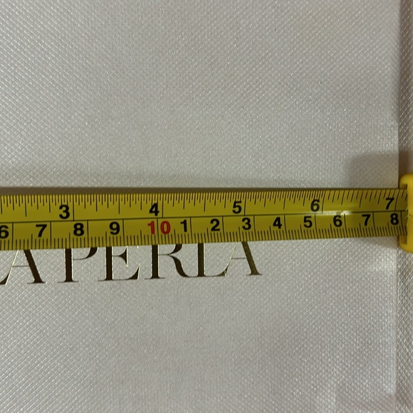 LaPerla Gift Bag Bundle - Picture 6 of 7